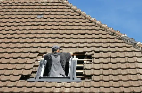 Pose de velux - Saint-Georges-de-Mons